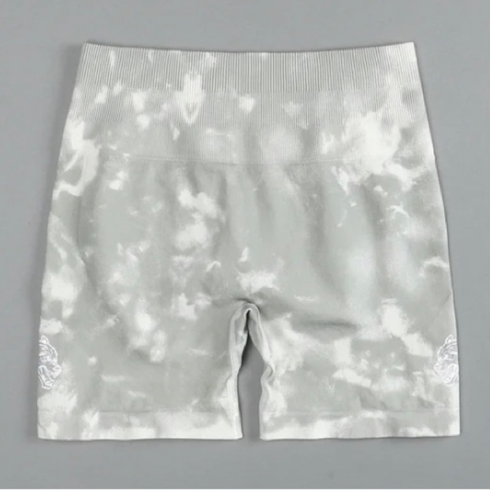 *BNIB* Darc Sport Wolves Forever Seamless Everson Shorts. Size S